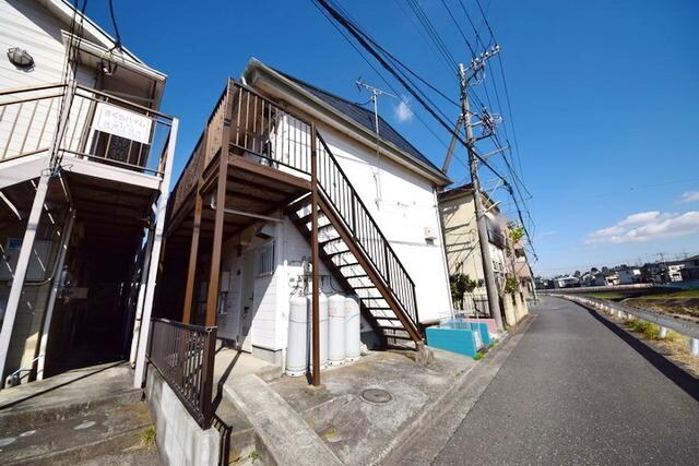 第一ジイスクハイツの物件外観写真