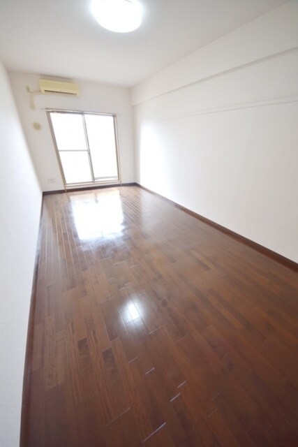 キャッスルヒルズの物件内観写真