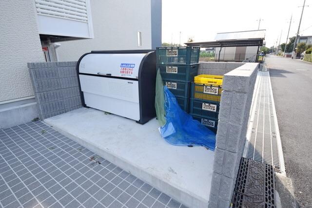 レオネクストレーヴの物件内観写真