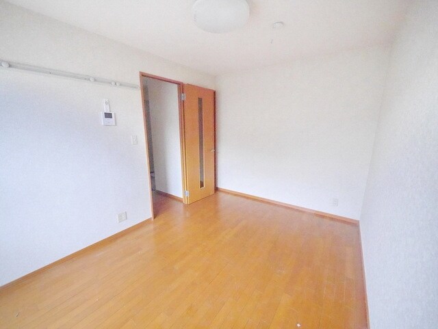 ジュネスIの物件内観写真