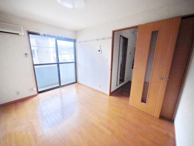 ジュネスIの物件内観写真