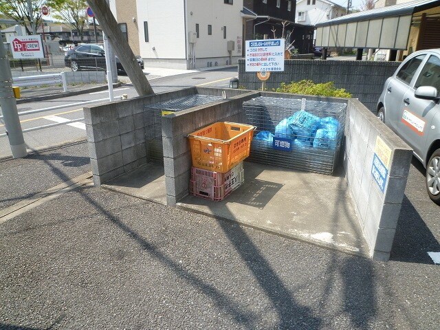 ジュネスIの物件内観写真