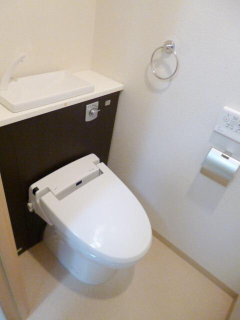 メゾン　ラフォーレの物件内観写真