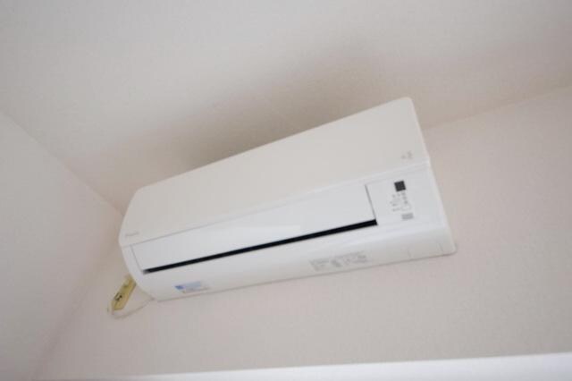 ニューリバーコートの物件内観写真