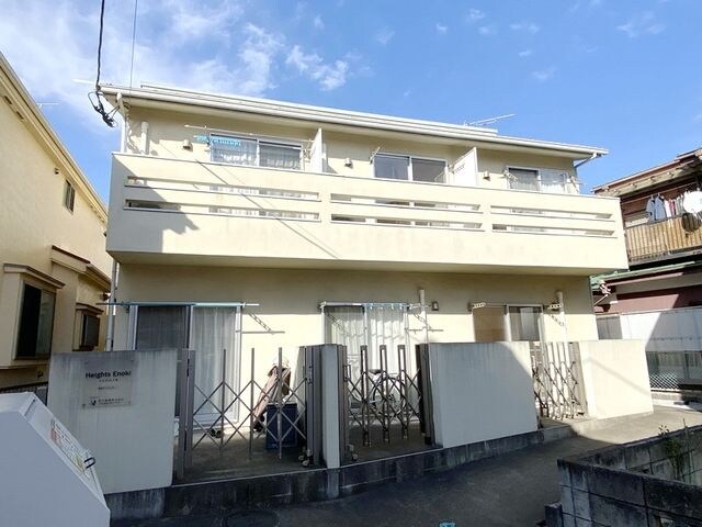 ハイツエノキの物件外観写真