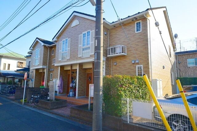 メゾンドグラシューの物件外観写真