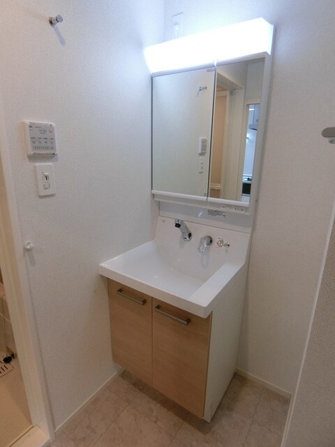 シュトラーレ　八日町の物件内観写真