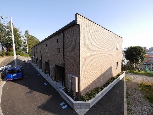 レオネクストピークヒルズの物件外観写真