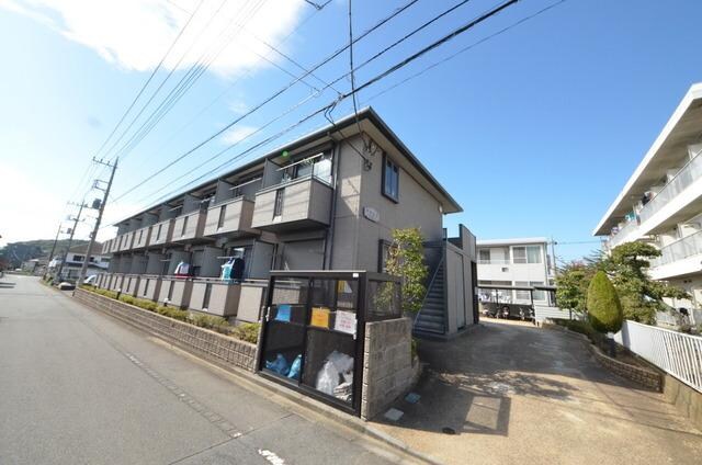 アクシスの物件外観写真