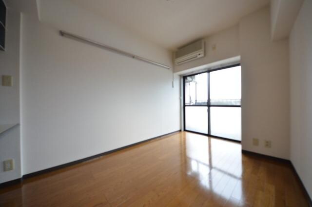 ヴェルドミール国立の物件内観写真