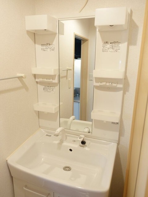 フォンテーヌｉの物件内観写真