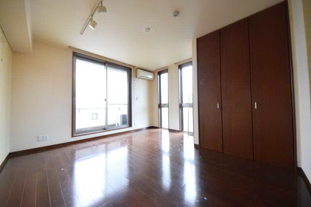 ＫＩＲＩＥ　ＭＡＩＳＯＮ国立（キリエマンションクニタチ）の物件内観写真