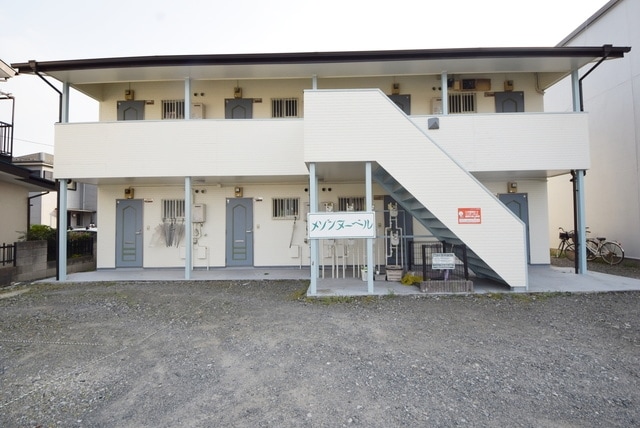メゾンヌーベルの物件外観写真