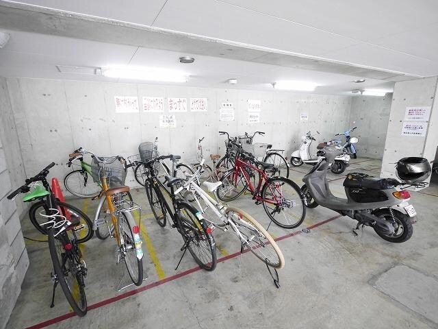 エーリフローレンスＢの物件内観写真