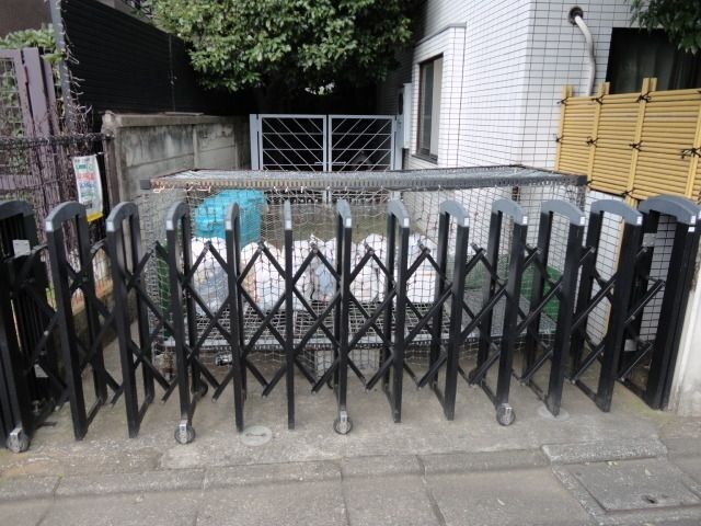 ザ・エンパイアの物件内観写真