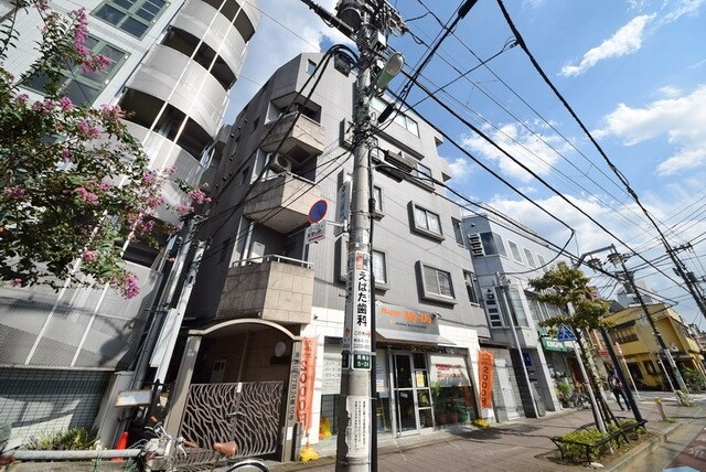 Mt.Cedar南烏山の物件外観写真