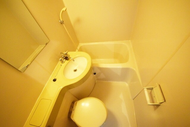 ザ・エンパイアの物件内観写真