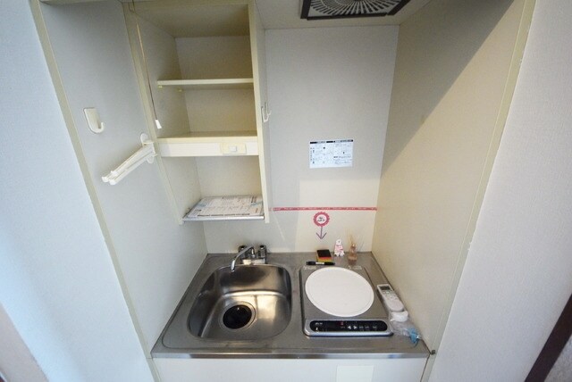 ザ・エンパイアの物件内観写真