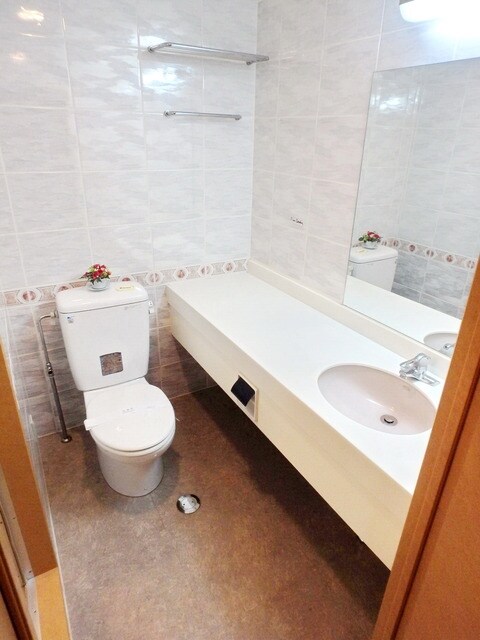 ガーデンクレスト１７１４の物件内観写真