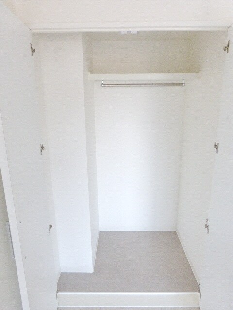 アンビックスつつじヶ丘　Ｂ棟の物件内観写真