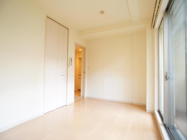 バティール喜多見の物件内観写真