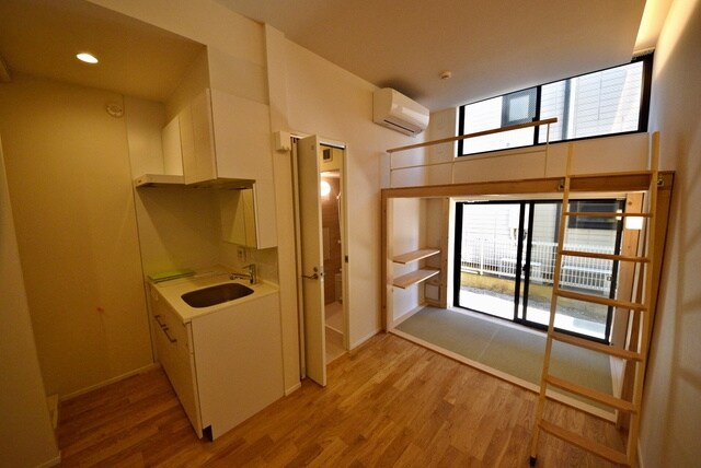 チトカラアパートメントの物件内観写真