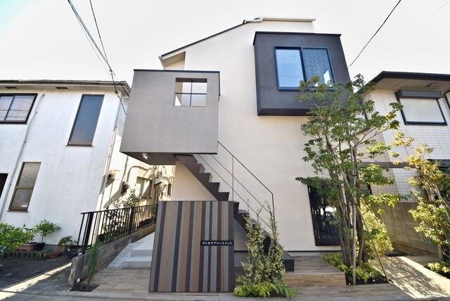 チトカラアパートメントの物件内観写真