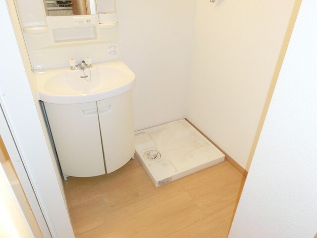 ラグジュアリーアパートメント砧の物件内観写真