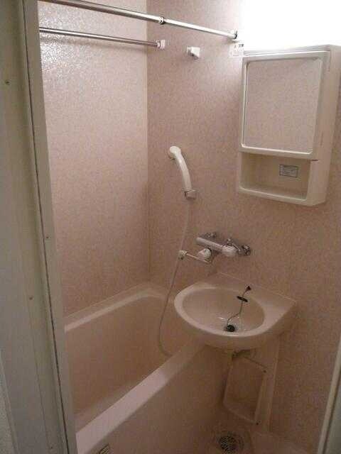 トーシンフェニックス笹塚駅前弐番館の物件内観写真