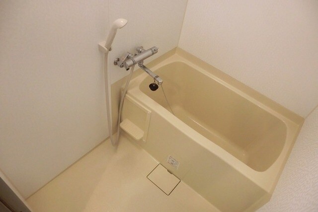 ジェイフラッツ初台の物件内観写真