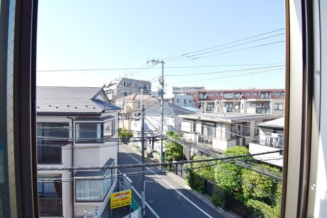 APARTMENT KYODO SETAGAYAIIの物件内観写真