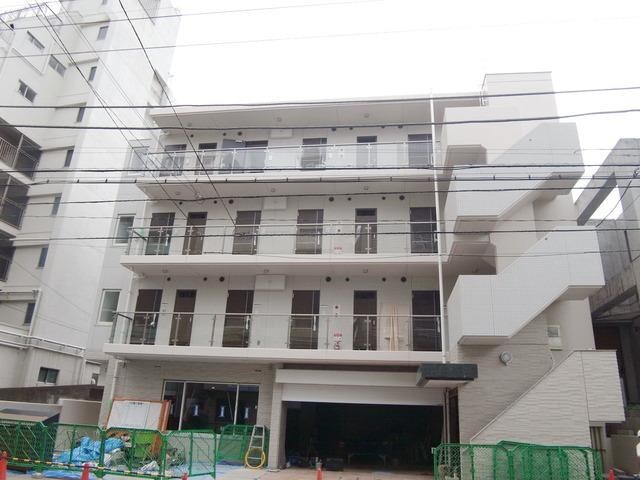 ラスパシオ三軒茶屋の物件外観写真