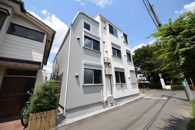 サイドパーク白糸台の物件外観写真