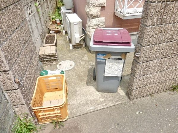 フレンドリーコートの物件内観写真