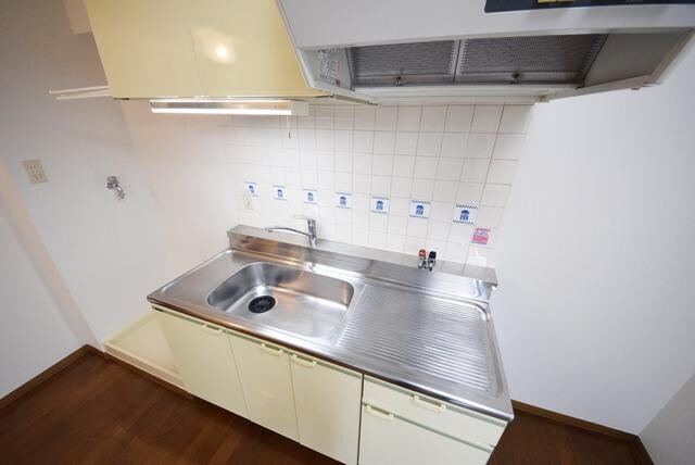 モンターニュ国領の物件内観写真