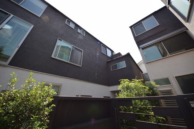 グランエッグス千歳烏山Ｎの物件外観写真