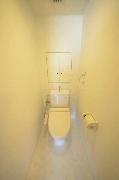 ＬＡＮＡＩ　ＧＲＡＣＥ　ＫＵＮＩＴＡＣＨＩの物件内観写真