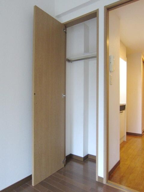 オランダ弐番館の物件内観写真