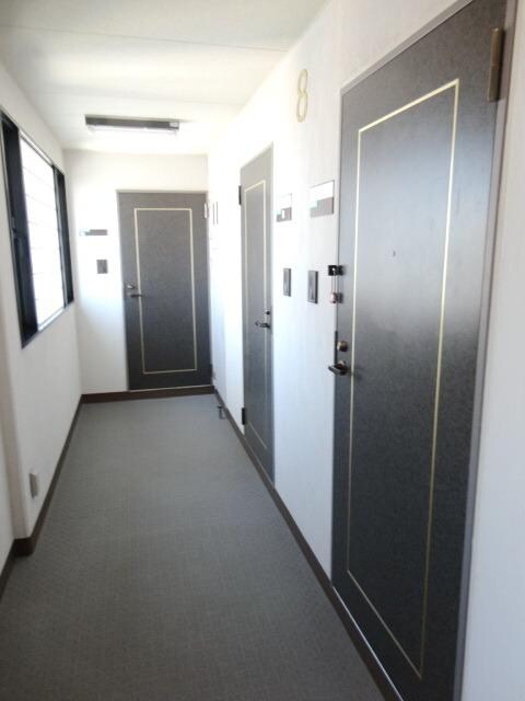 マノアコートの物件内観写真