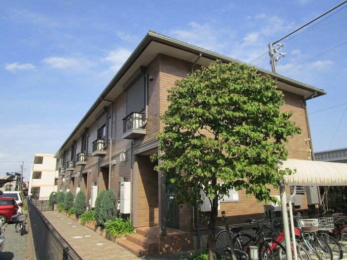 ラヴィアンローズの物件外観写真