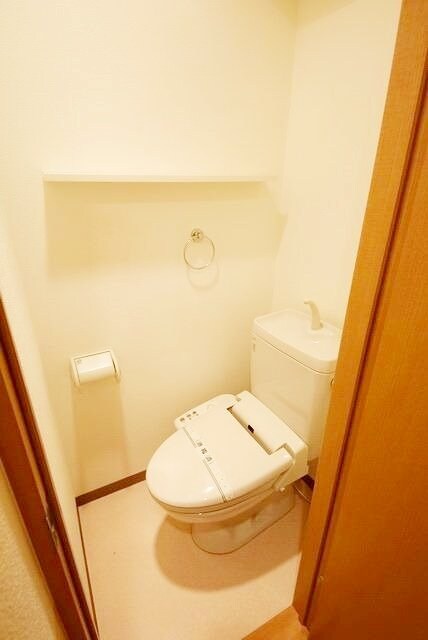 Ｄ１中河原の物件内観写真