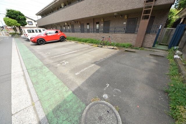 オークキャビンズ武蔵野の物件内観写真