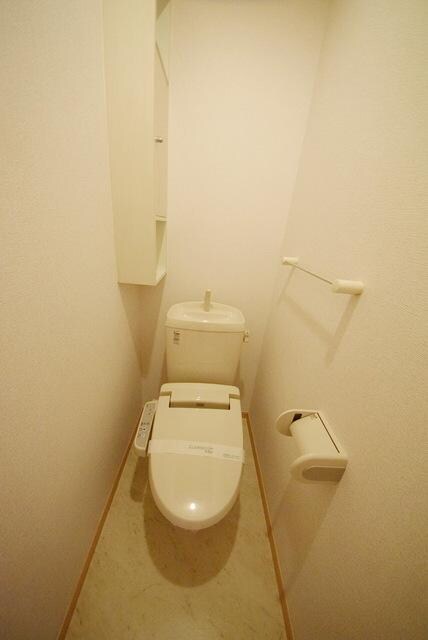 ヌールハリーフ3の物件内観写真