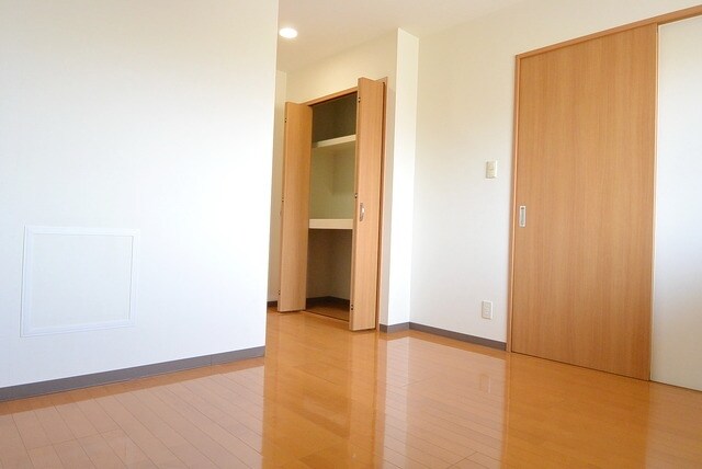 アルベールＦの物件内観写真