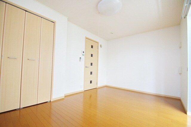 ヴァルム　ロイテの物件内観写真