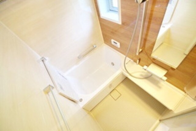 メゾンマリーチの物件内観写真