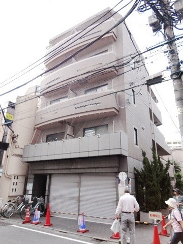 アベニュー烏山の物件外観写真