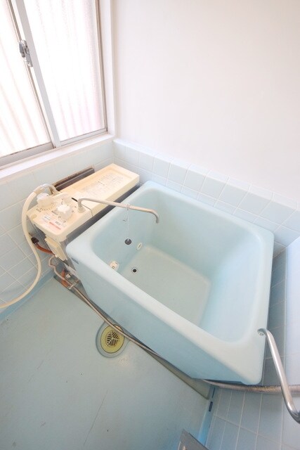 市川ハイツの物件内観写真