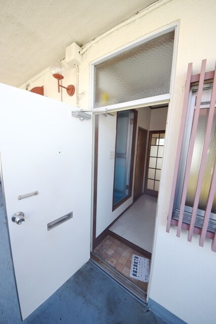 市川ハイツの物件内観写真