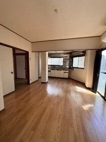 カリフォルニアリバーの物件内観写真